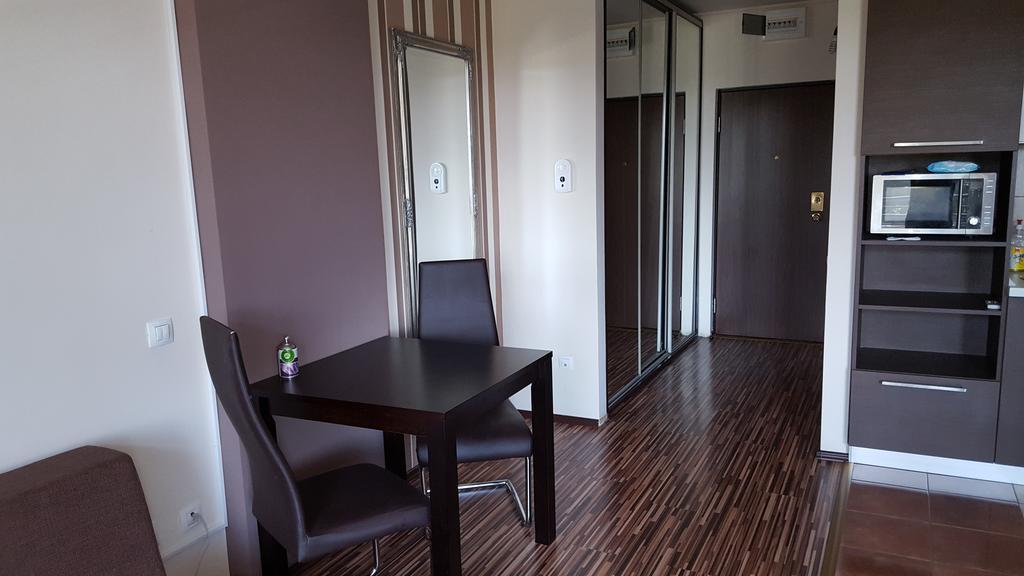 Sunlight Studio Apartment 오라데아 외부 사진
